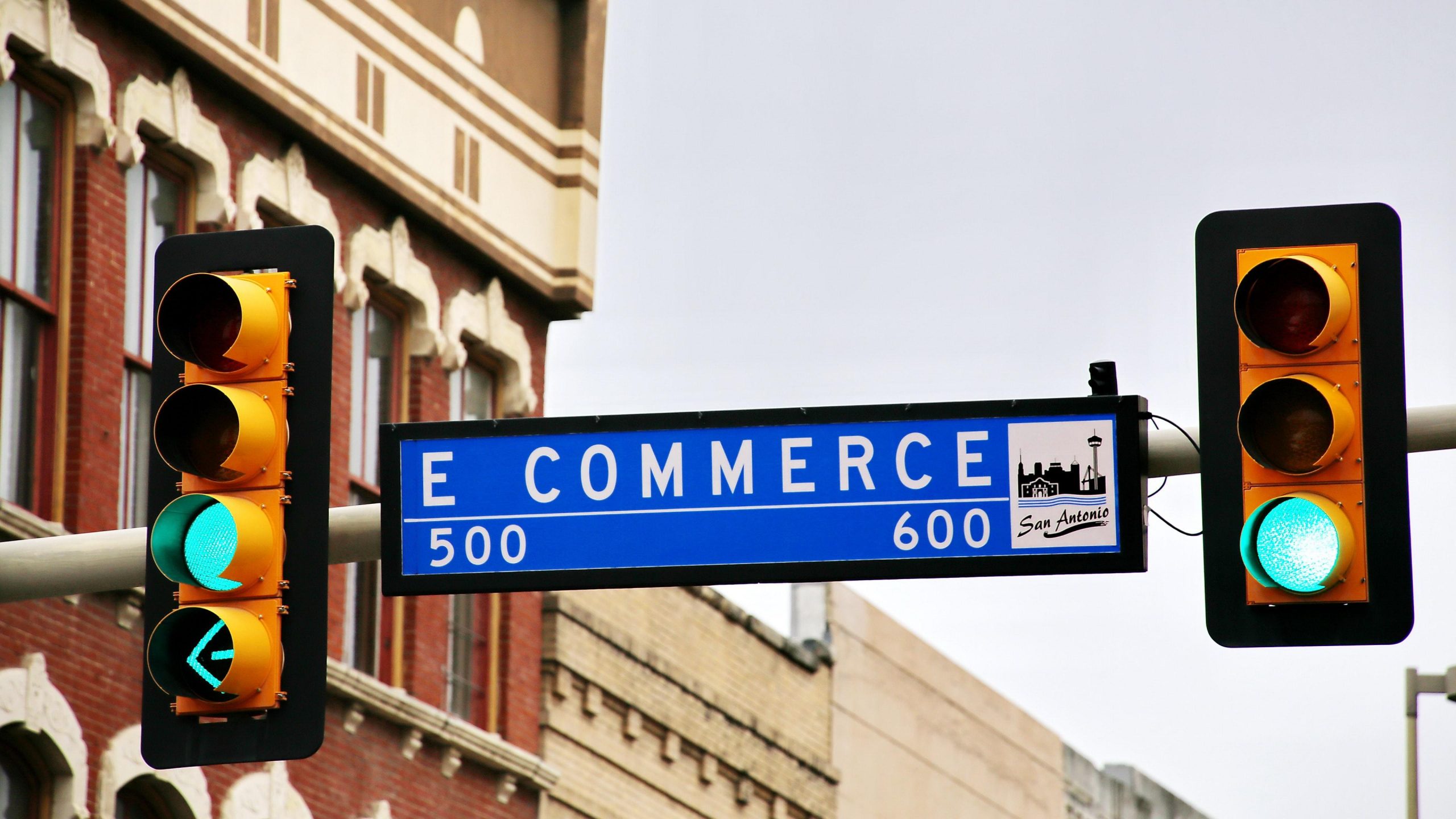 Exporting via e-commerce: Logistics, Customs & Regulations