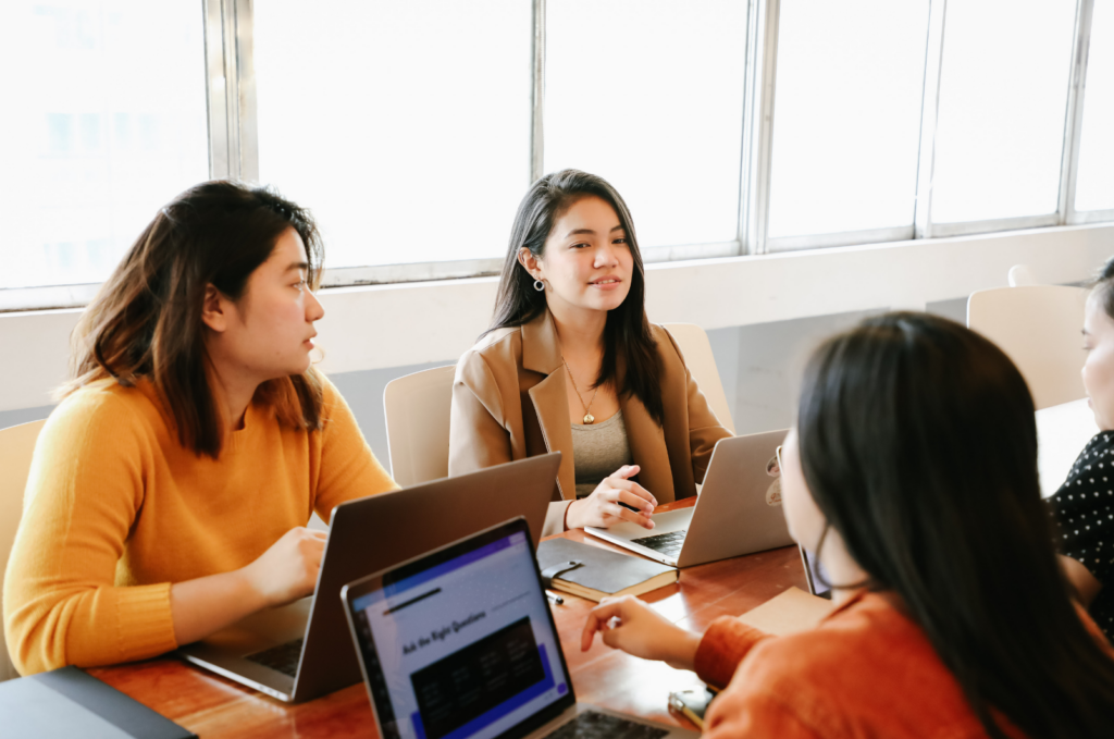 Women collaborating in the office